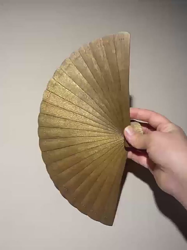 Golden nanmu fan ancient style folding fan Su fan portable 15cm small size 16 summer daily use black gold old material